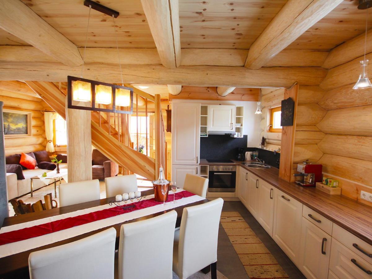 Chalet Chalet Karin Innsbruck Buitenkant foto