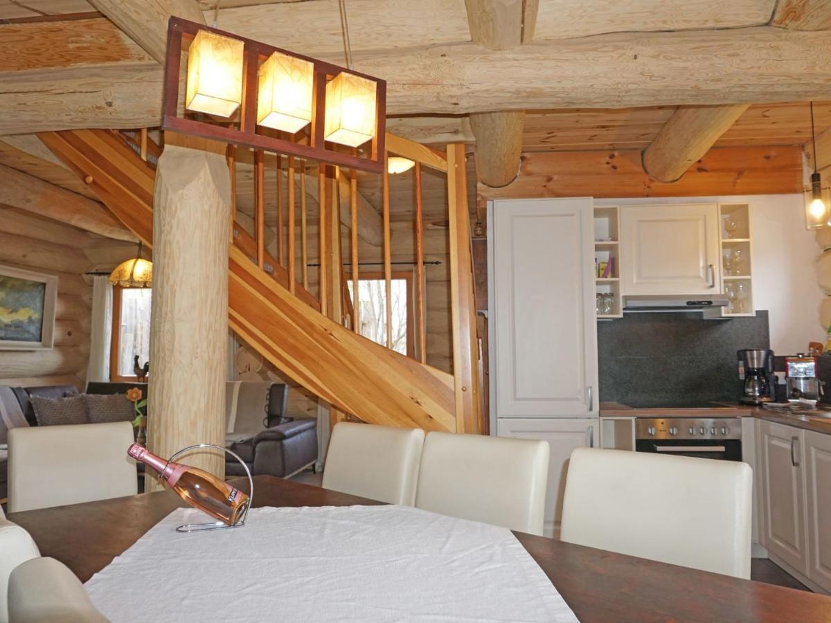 Chalet Chalet Karin Innsbruck Buitenkant foto