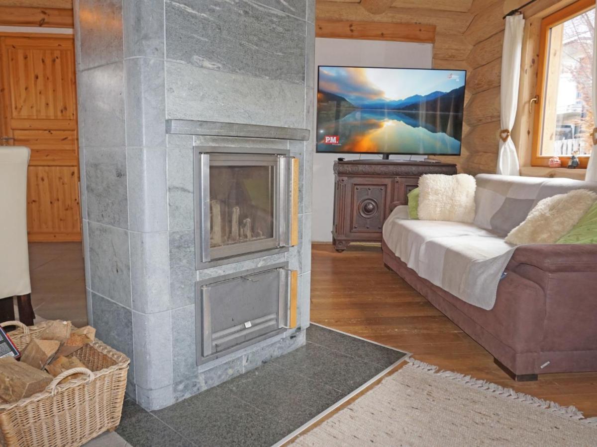 Chalet Chalet Karin Innsbruck Buitenkant foto